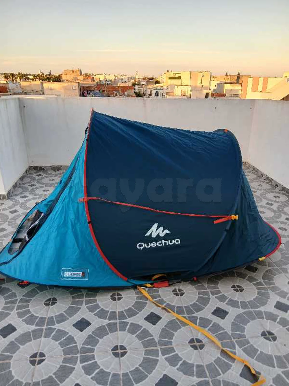 tente QUECHUA importé