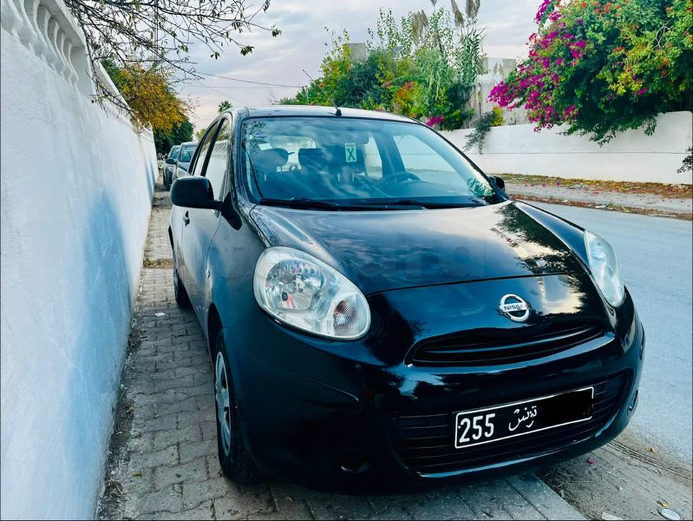 Carte voiture Nissan Micra