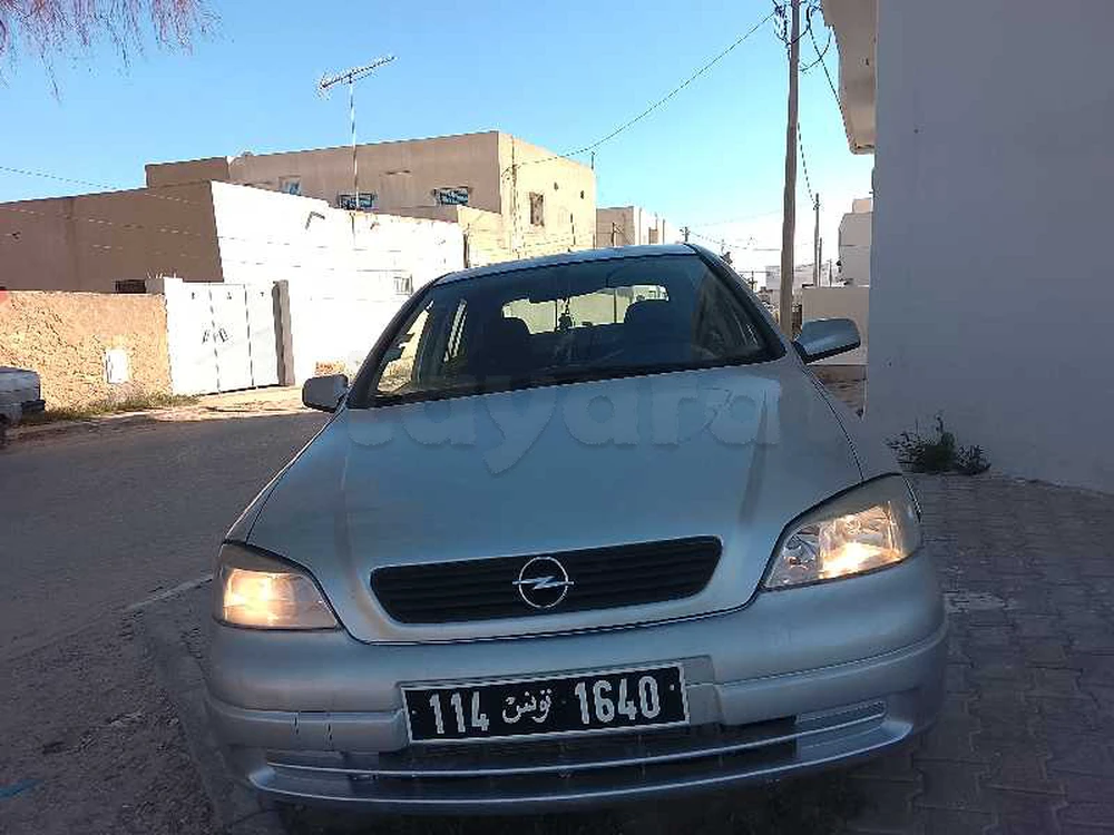 Carte voiture Opel Astra