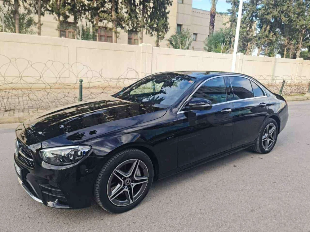 Carte voiture Mercedes-Benz Classe E