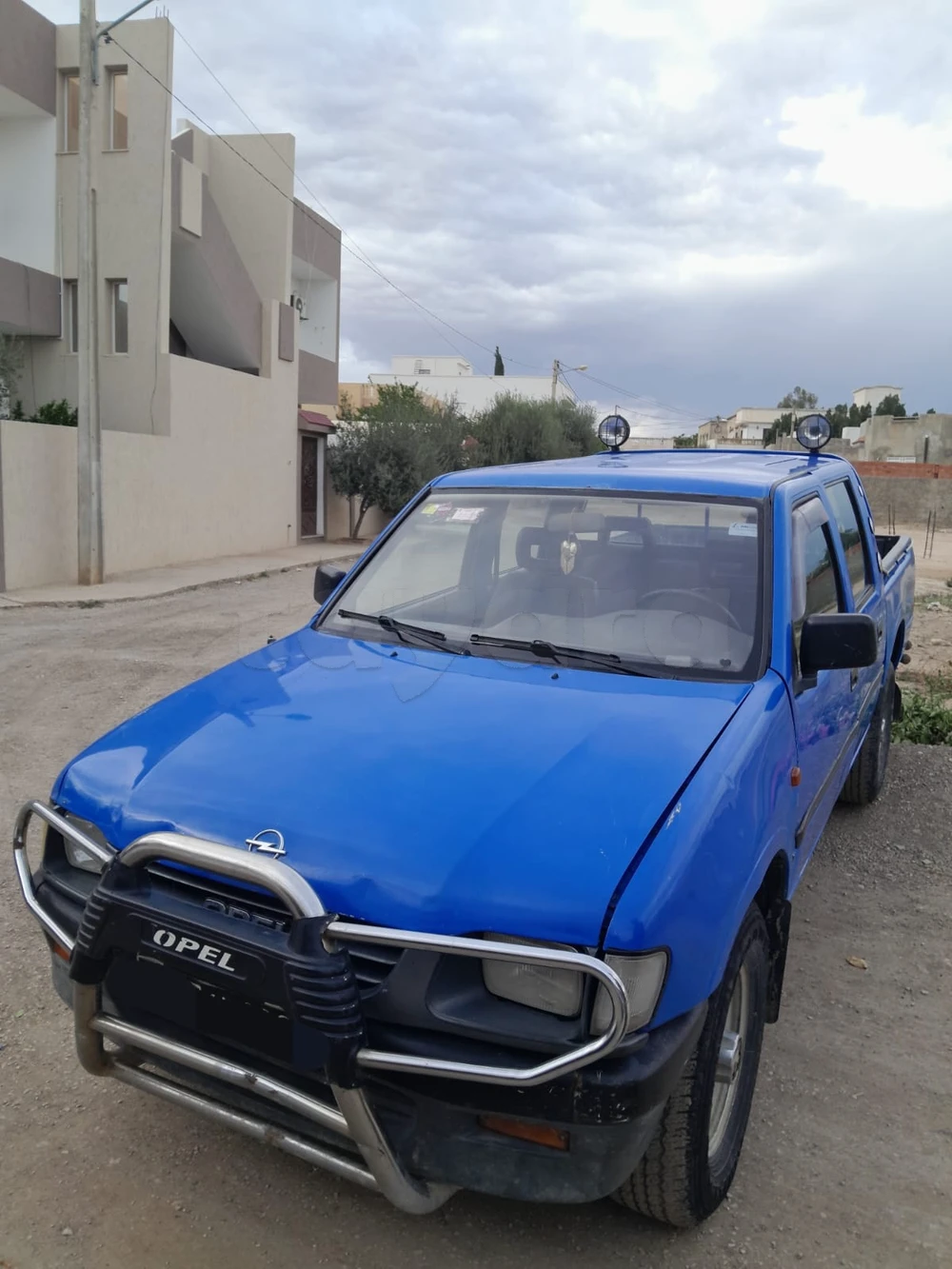 Opel Campo