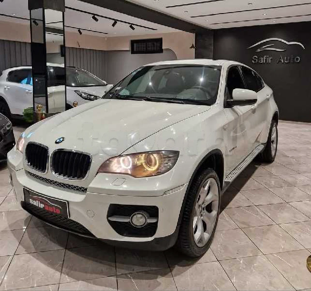 Carte voiture BMW X6