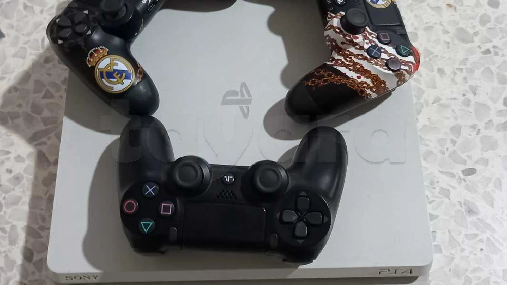 vente play Station 4 slim