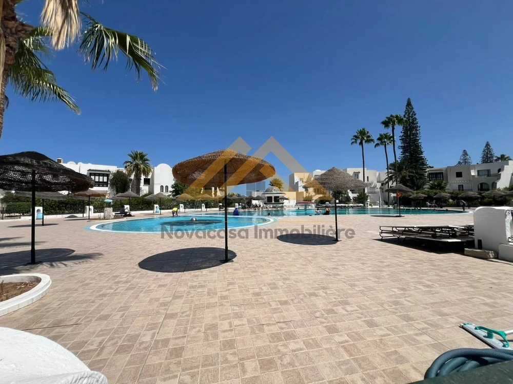 🏡✨ À VENDRE – ÉLÉGANT APPARTEMENT S+3 DE 136 M² À PORT EL KANTAOUI 🌊✨