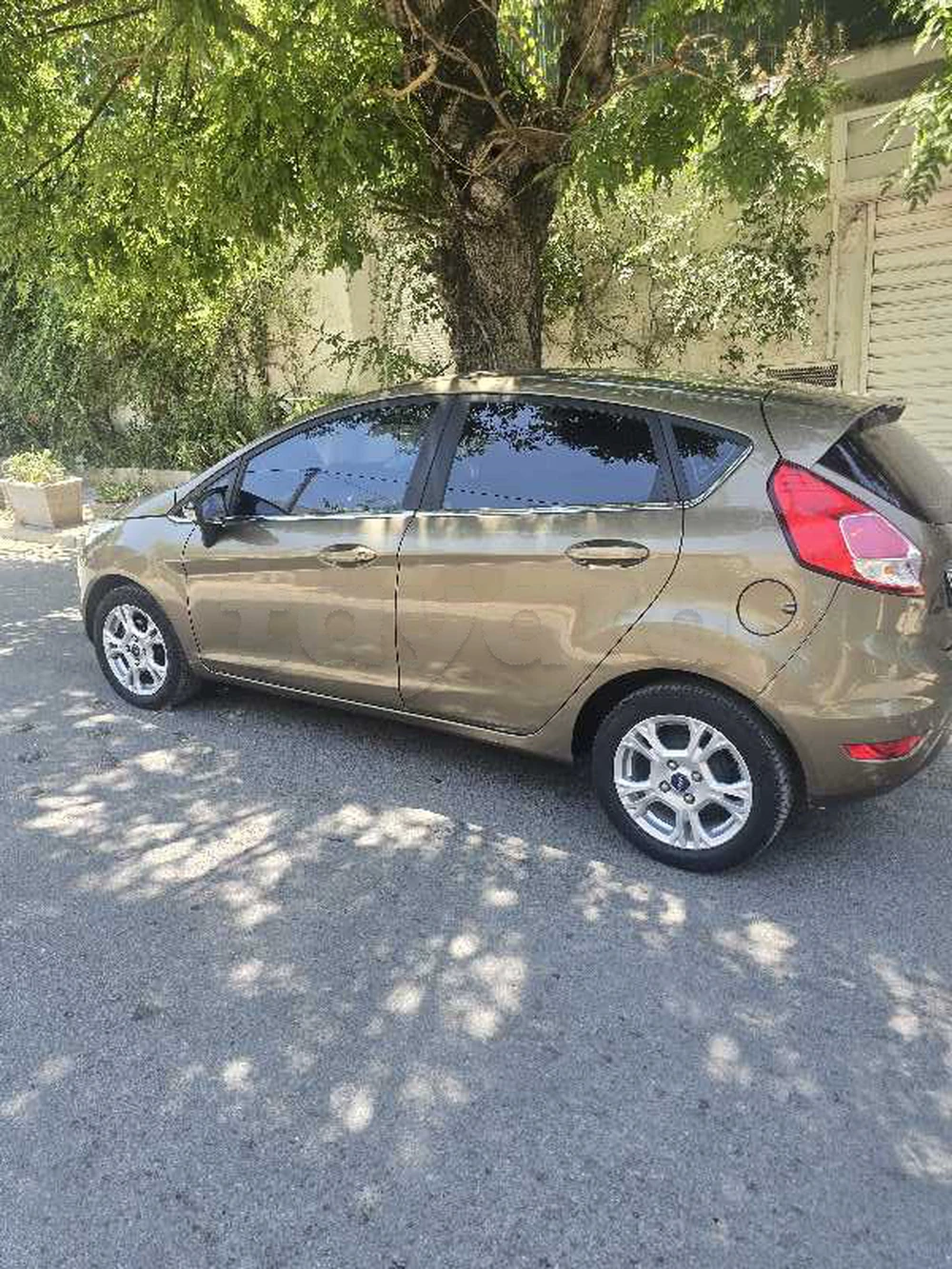 Carte voiture Ford Fiesta