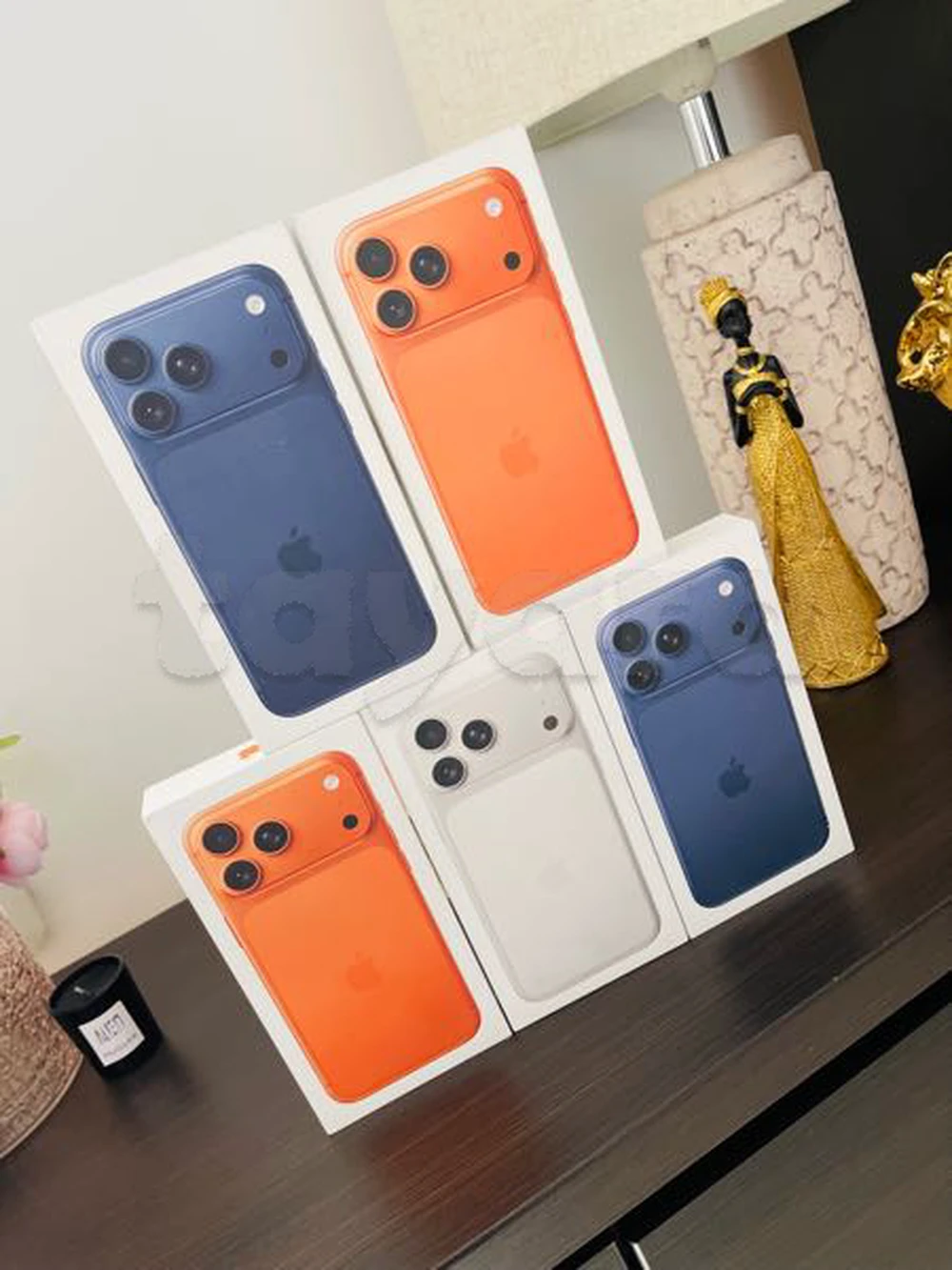 iphone 17 pro max Cacheté