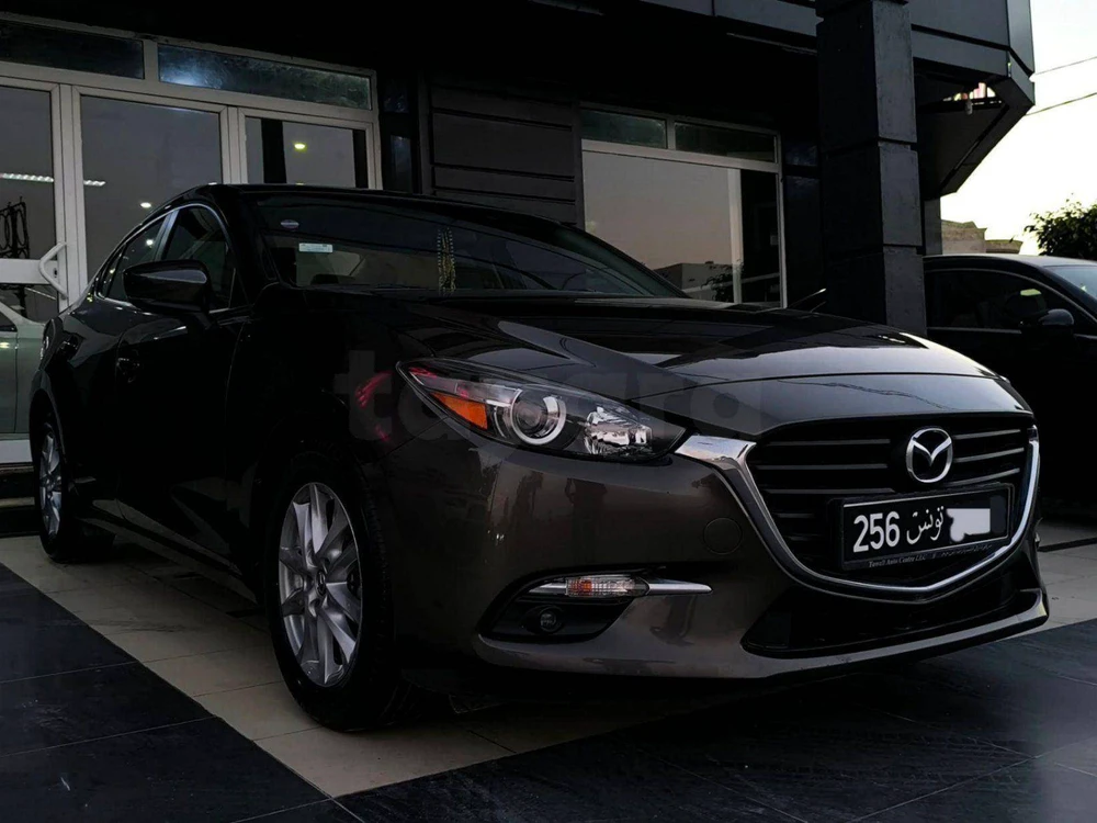 Carte voiture Mazda 3