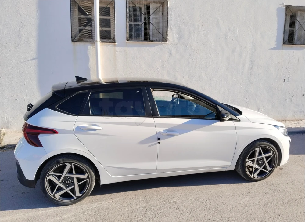Hyundai i20