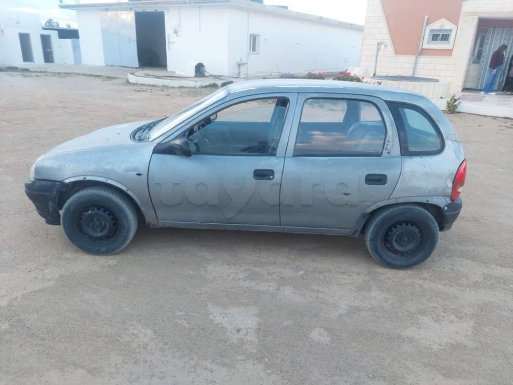 Carte voiture Opel Corsa