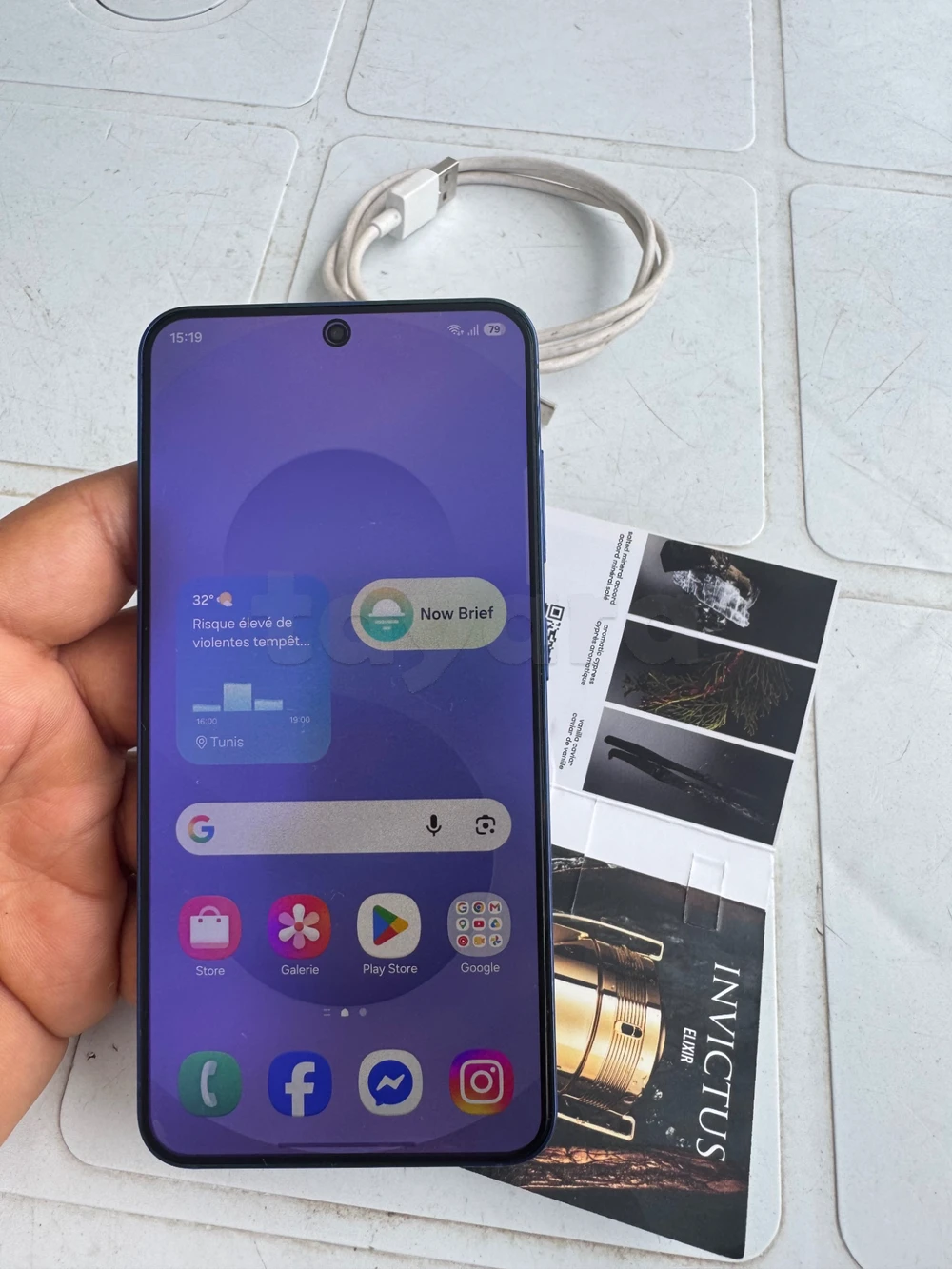 SAMSUNG S25 128/12 etat neuf