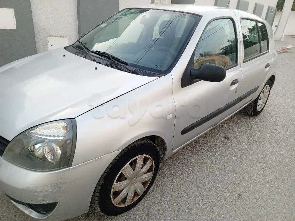 Carte voiture Renault Clio