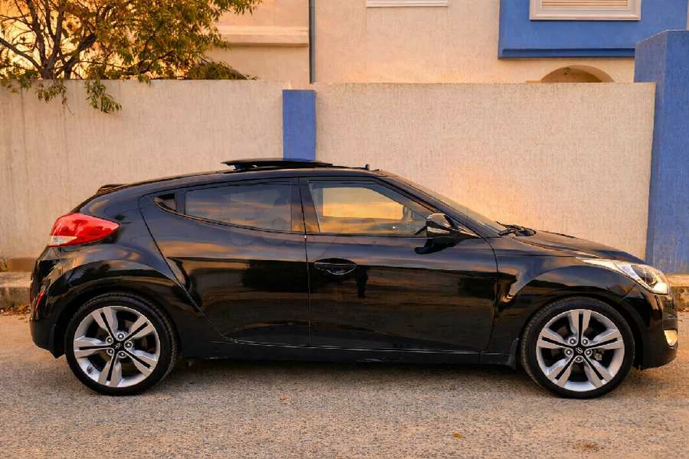 Hyundai Veloster