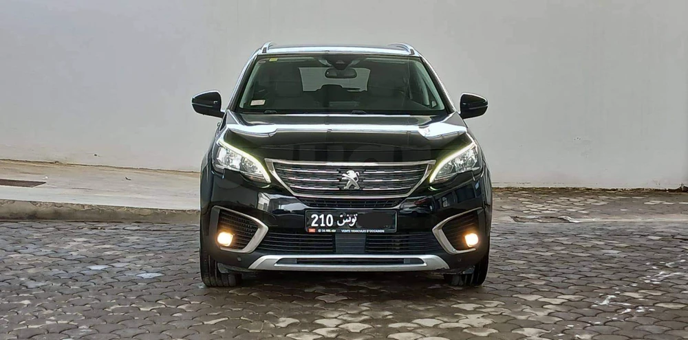 Carte voiture Peugeot 5008