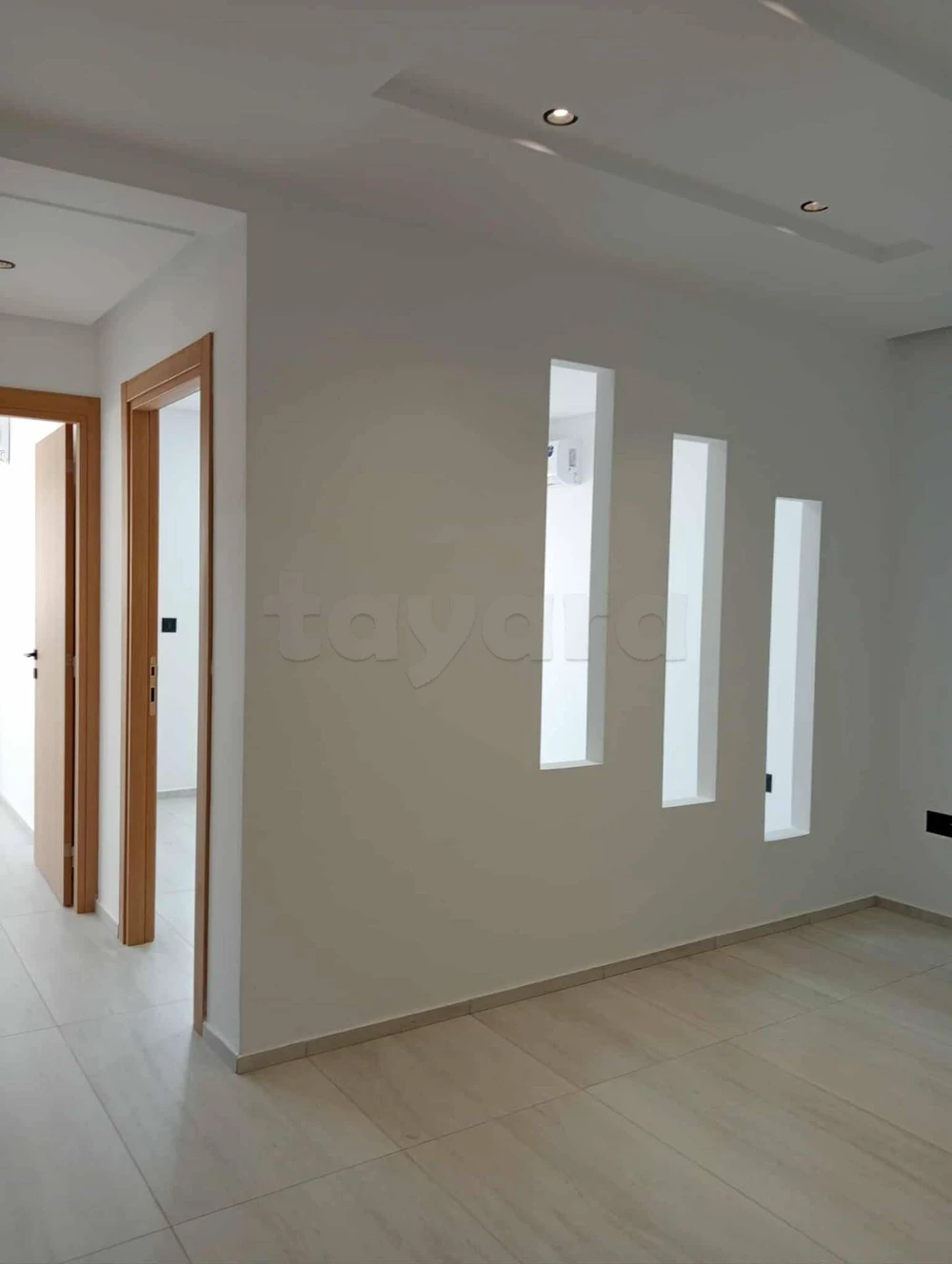 Bureaux S+1 à Rades