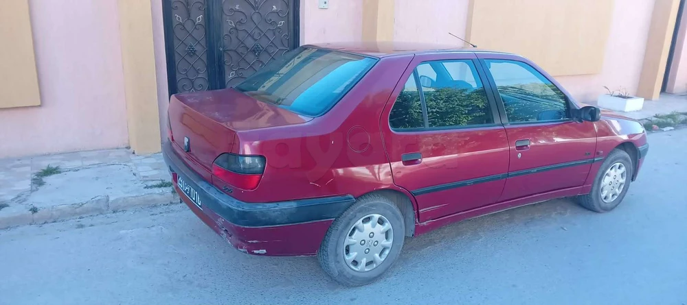 Peugeot 306