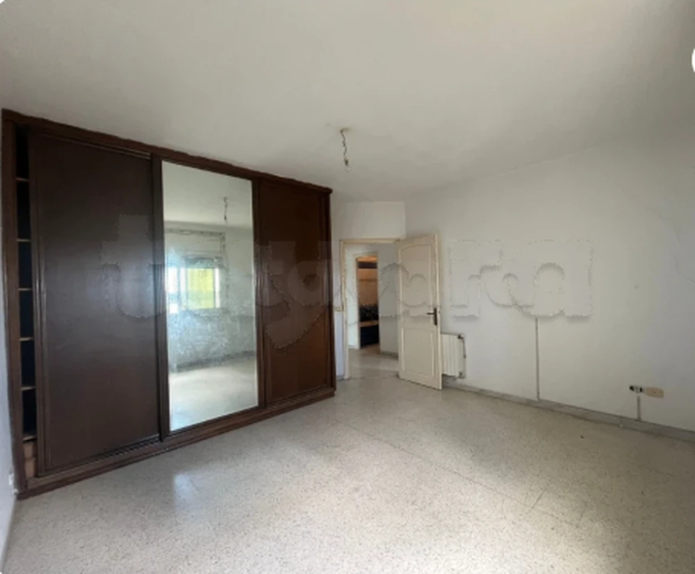 A vendre appartement S+2 a Ain zaghouan