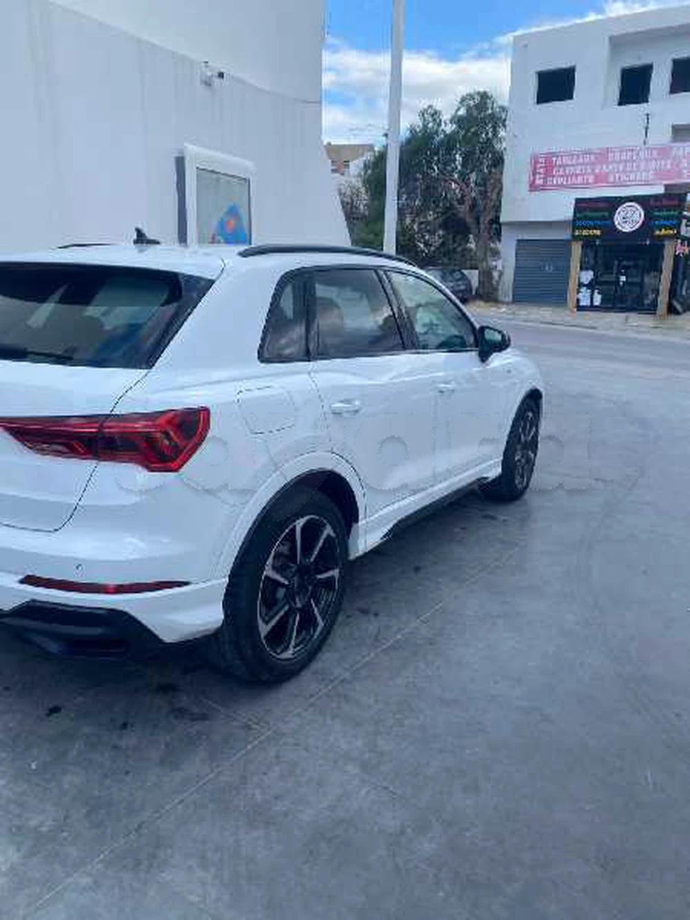 Carte voiture Audi Q3