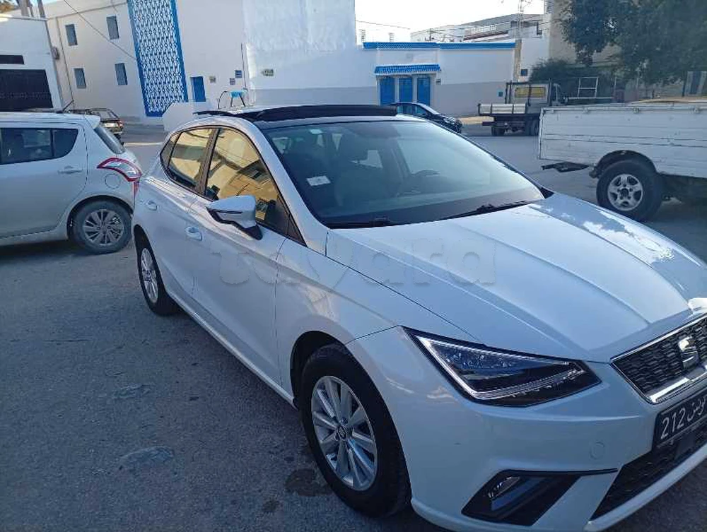 Carte voiture SEAT Ibiza