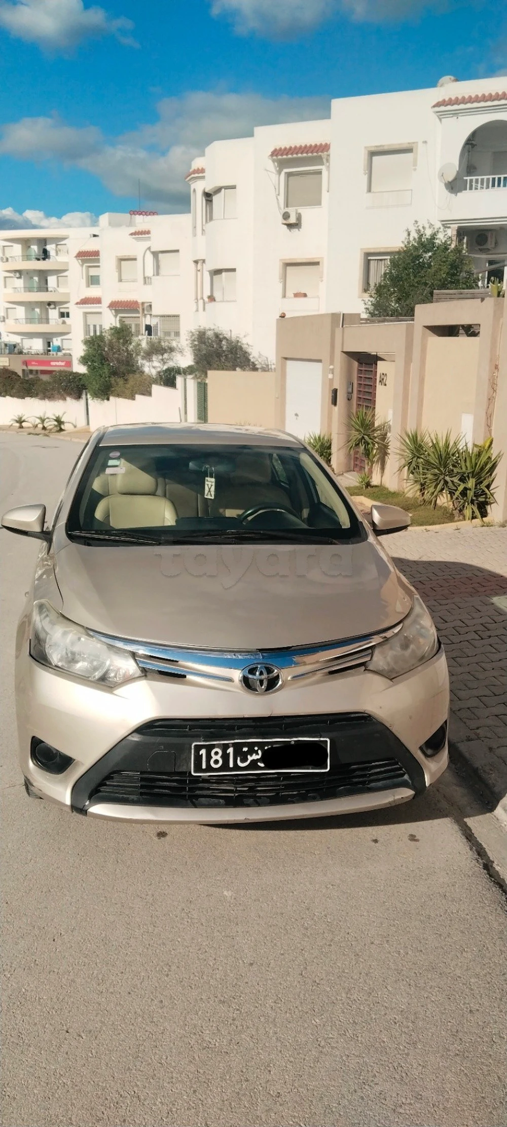 Carte voiture Toyota Yaris Verso