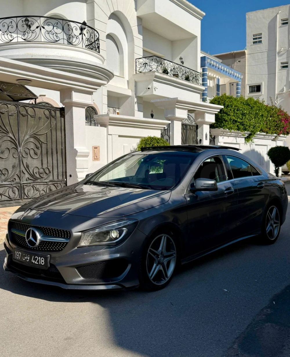 Carte voiture Mercedes-Benz Classe CLA