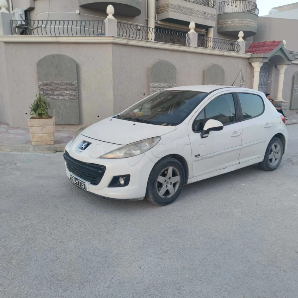 Peugeot 207