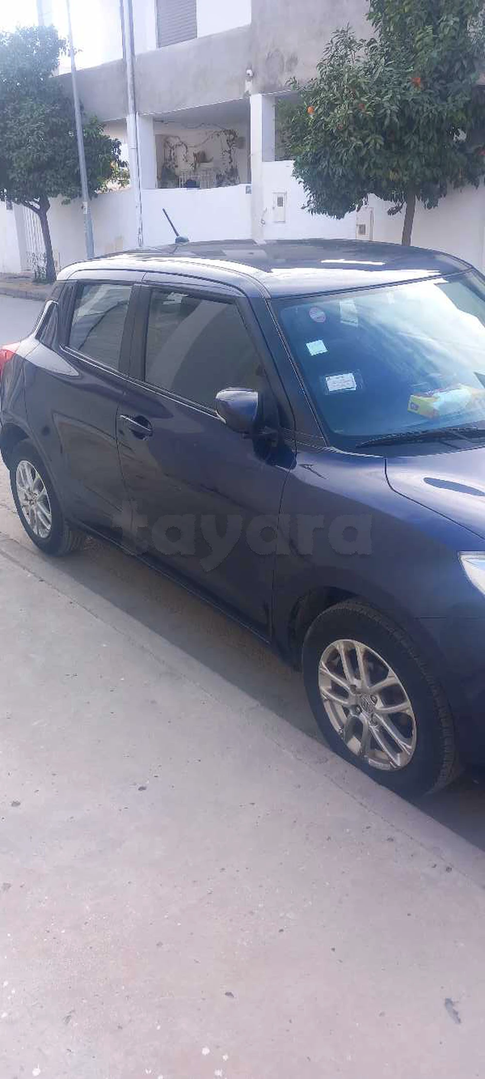 Carte voiture Suzuki Swift