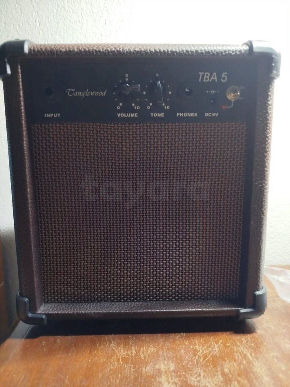 Tabglewood TBA 5 watts