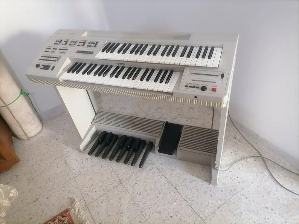 Orgue électronique Yamaha Electone ME-50