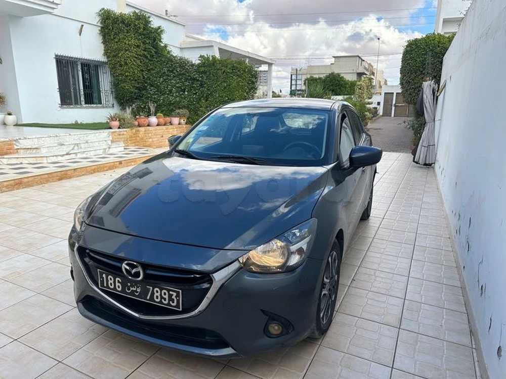 Mazda 2