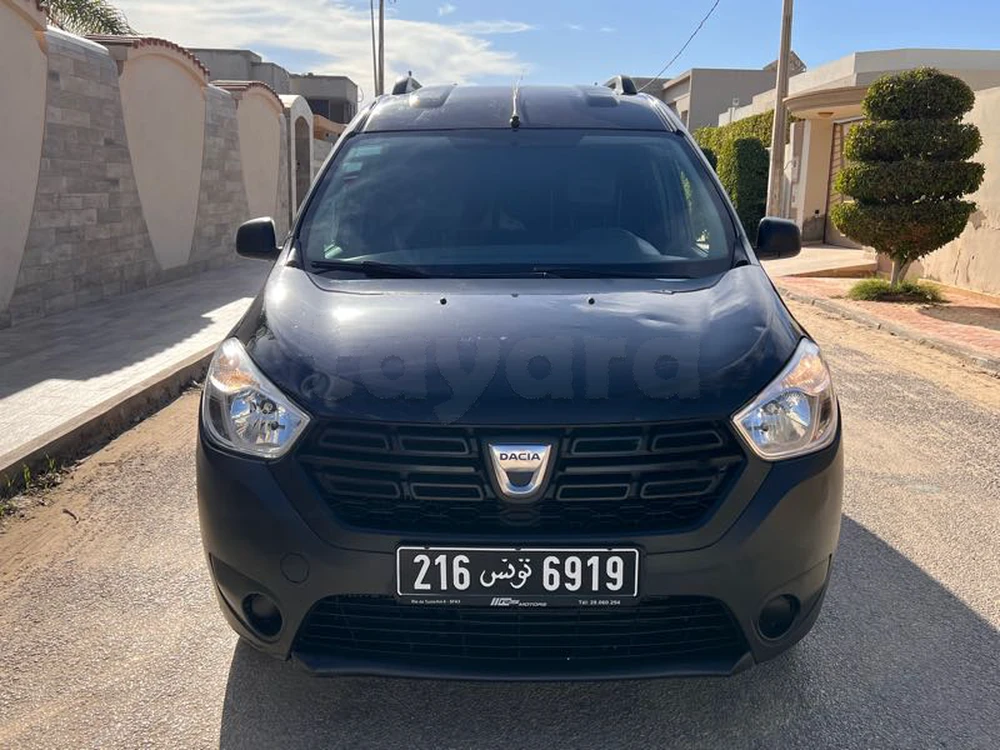 Carte voiture Dacia Dokker