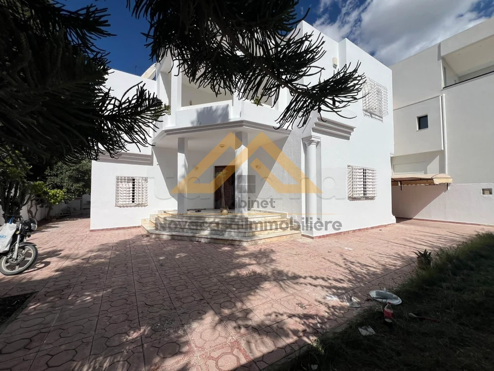 🏡🌿 À LOUER – VILLA SPACIEUSE AVEC JARDIN À SAHLOUL 1, SOUSSE 🌿🏡