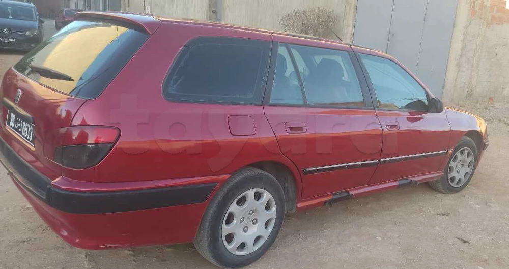 Peugeot 406