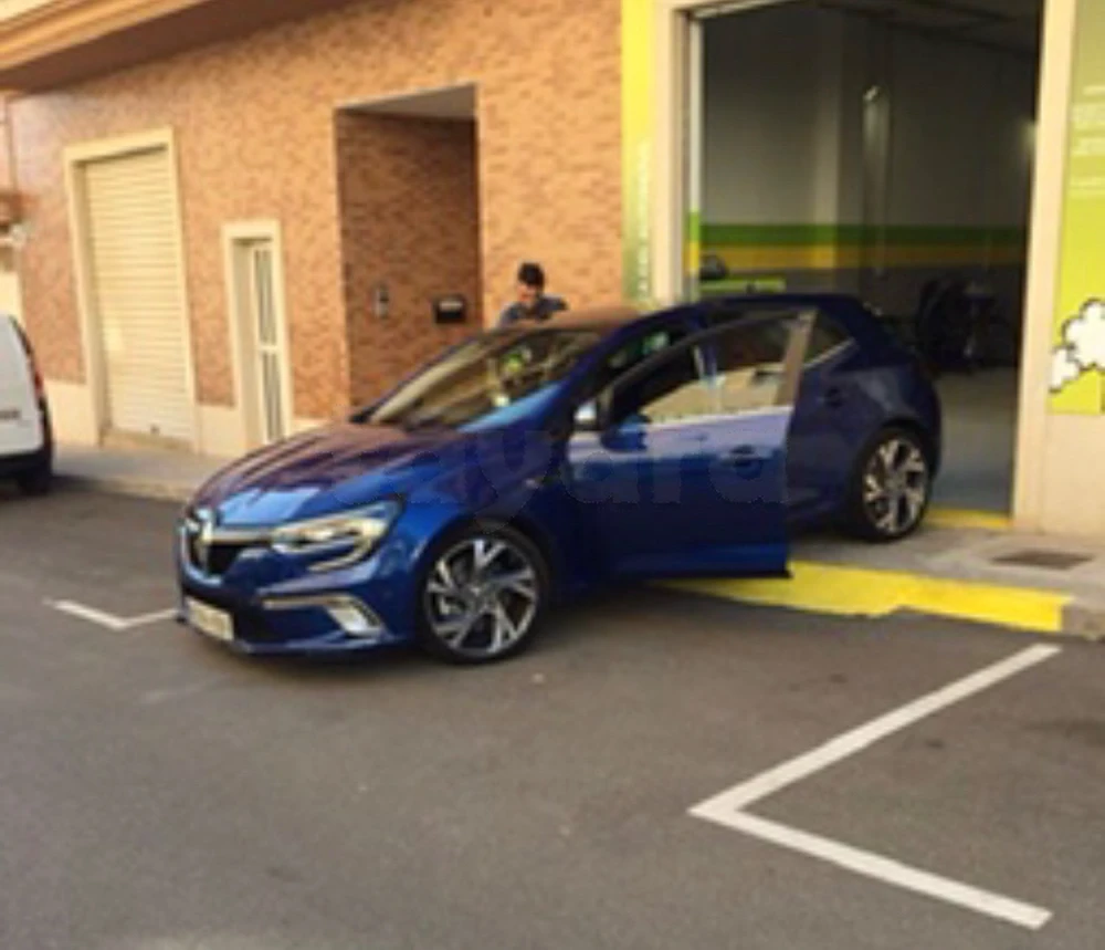 Carte voiture Renault Megane