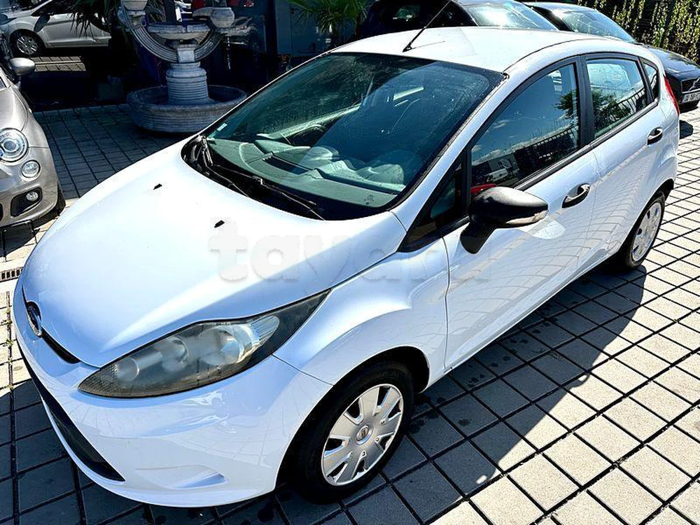 Carte voiture Ford Fiesta