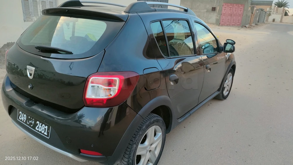 Carte voiture Dacia Sandero