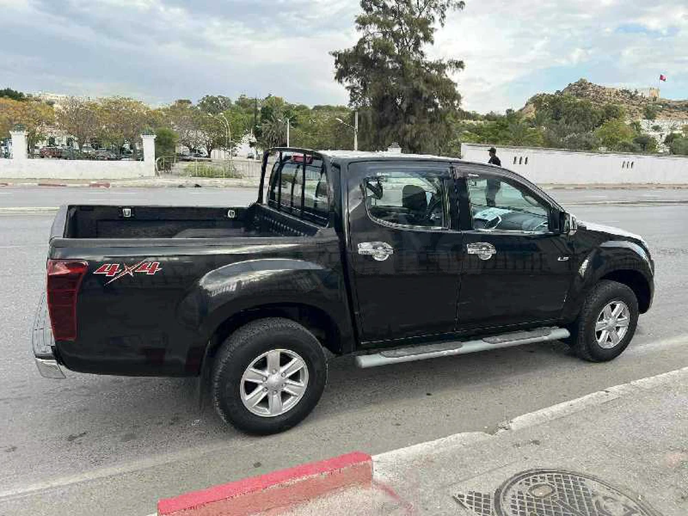 Carte voiture Isuzu D-Max