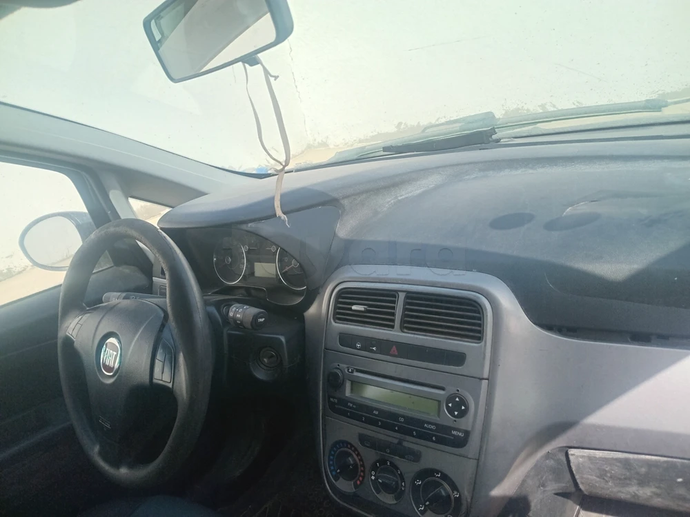 Carte voiture Fiat Punto