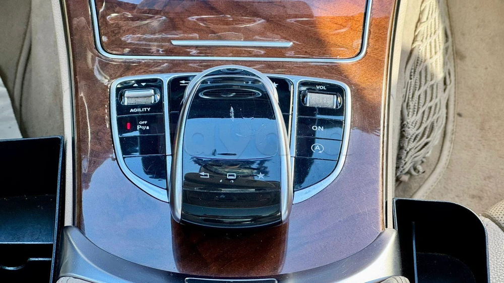 Carte voiture Mercedes-Benz Classe C