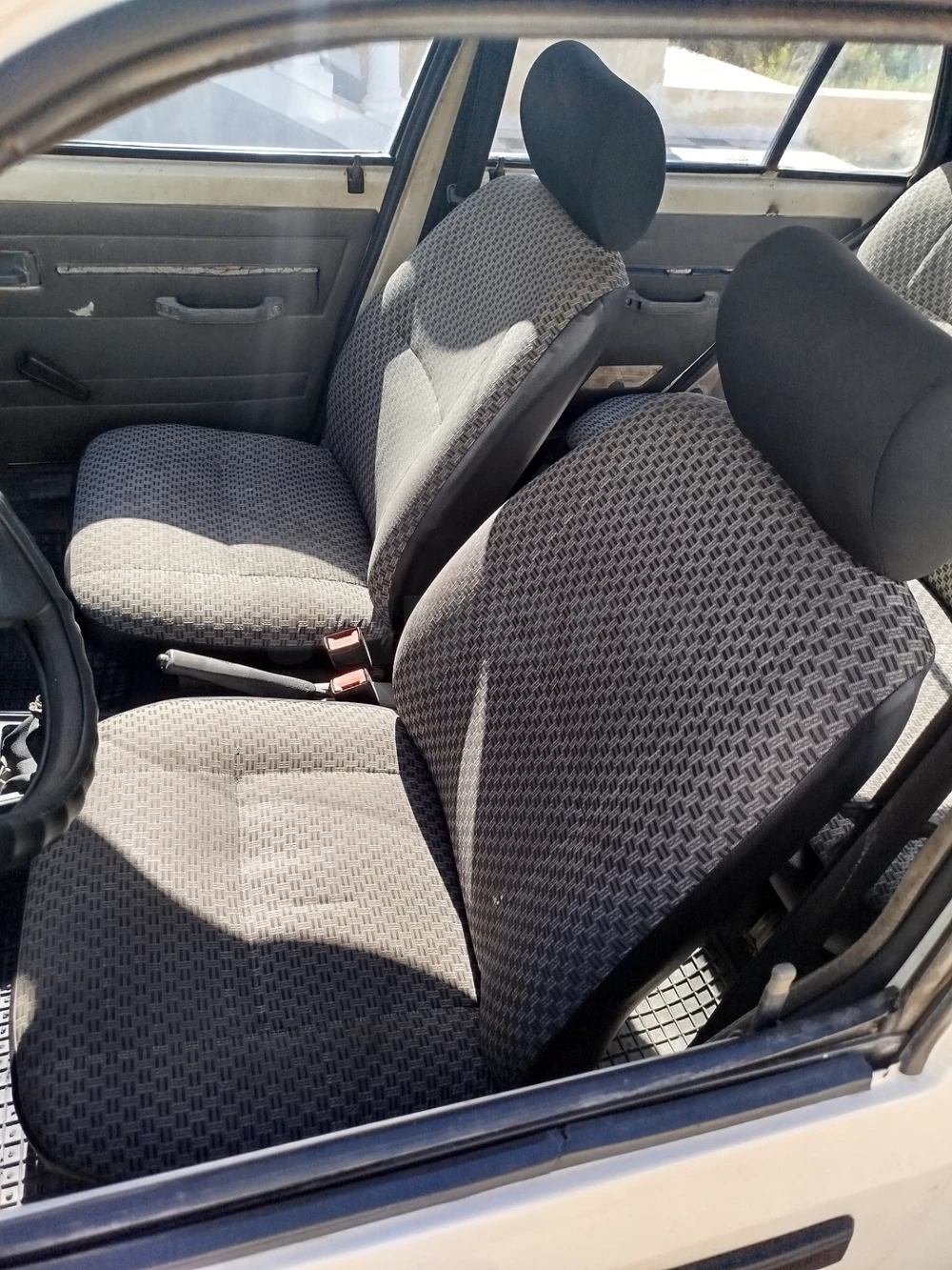 Peugeot 205