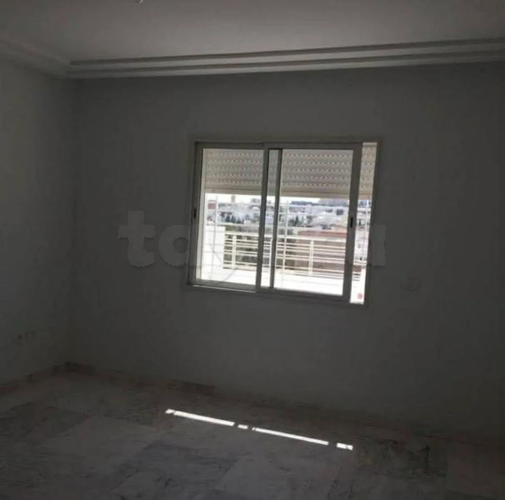 ENNASR 1 : APPARTEMENT S+3 A LOUER – pohled 5