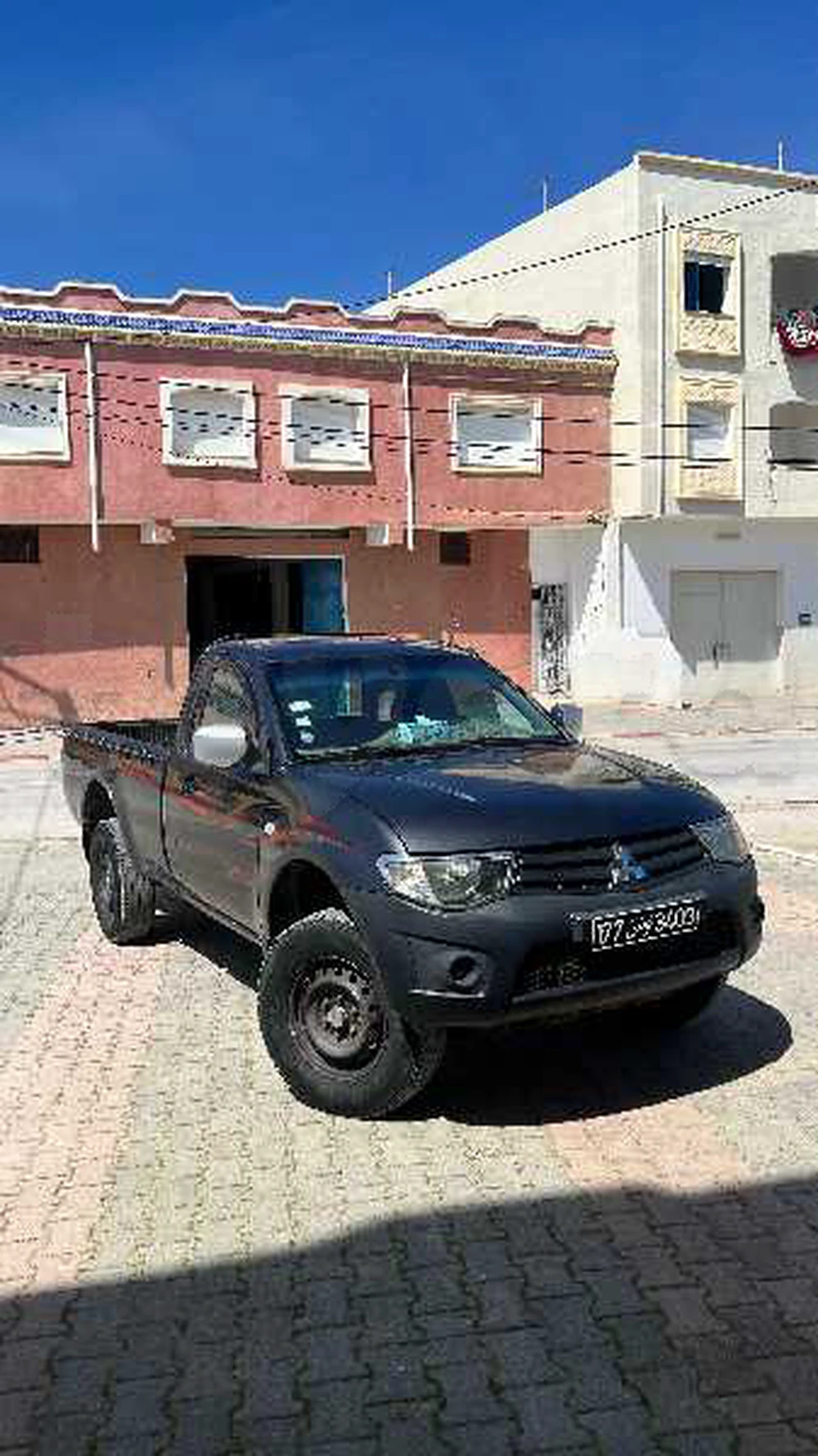 Mitsubishi L200