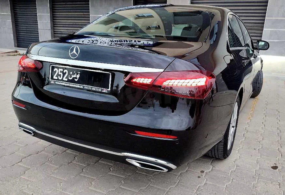 Carte voiture Mercedes-Benz Classe E