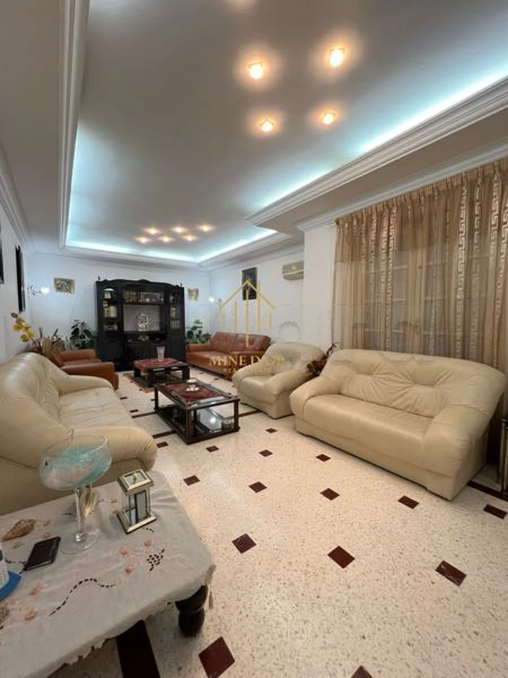 À Vendre Une Villa sur deux Niveaux à 📍Mnihla