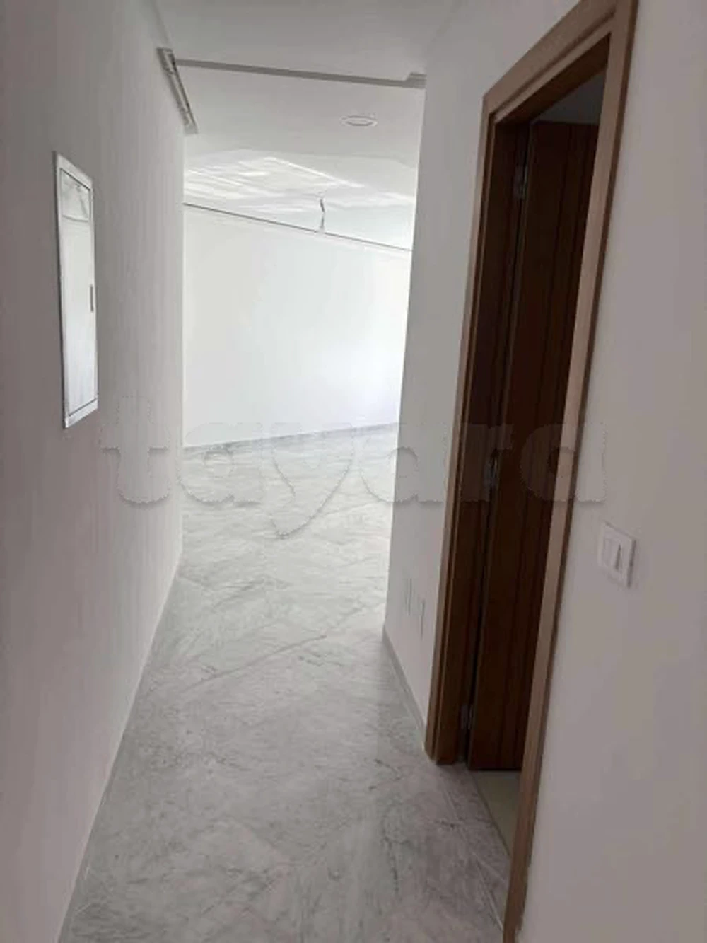 📍MENZAH 9 C  : APPARTEMENT S+1 HAUT STANDING A LOUER - Bild 4