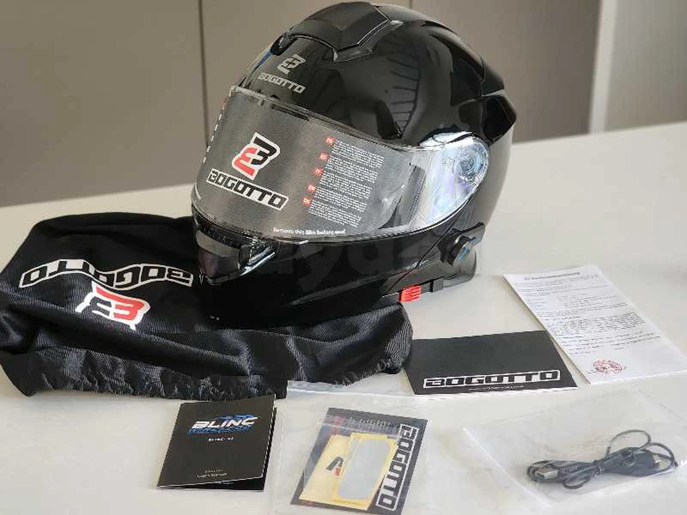 casque moto rabattable Bluetooth XS (53/54cm) dans l'emballage