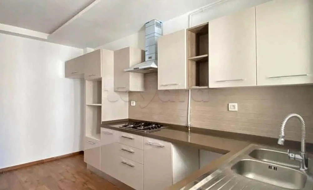 🏡✨ À louer – Magnifique Appartement S+2 Haut Standing à Jardin de Carthage ✨🏡