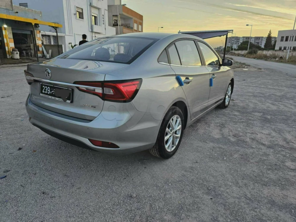 MG 5