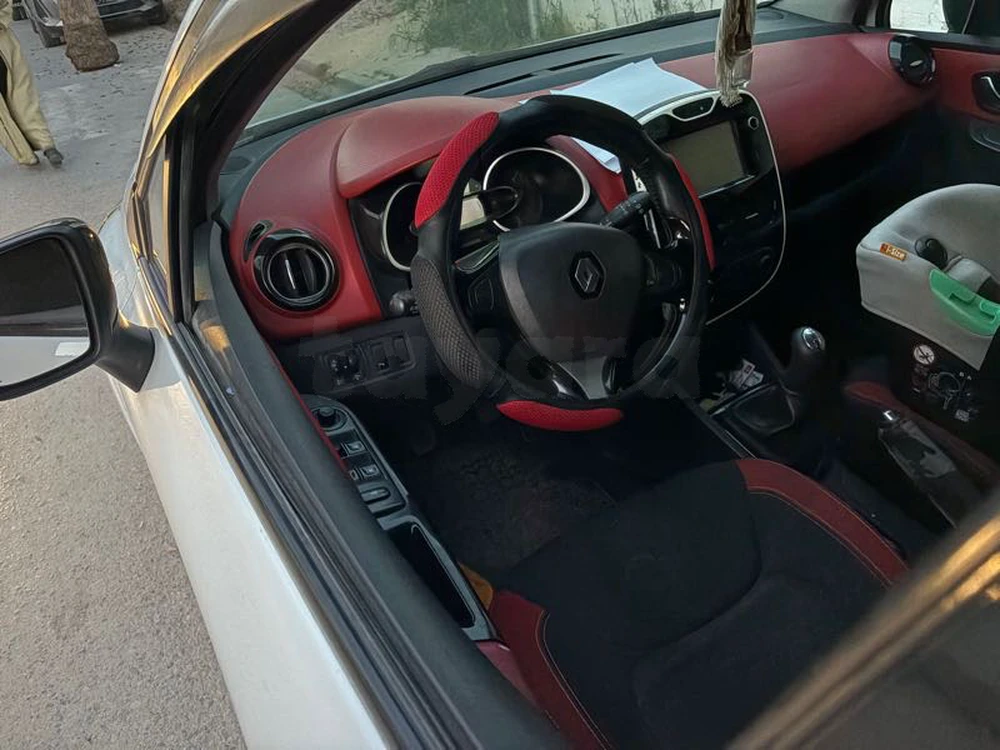 Carte voiture Renault Clio