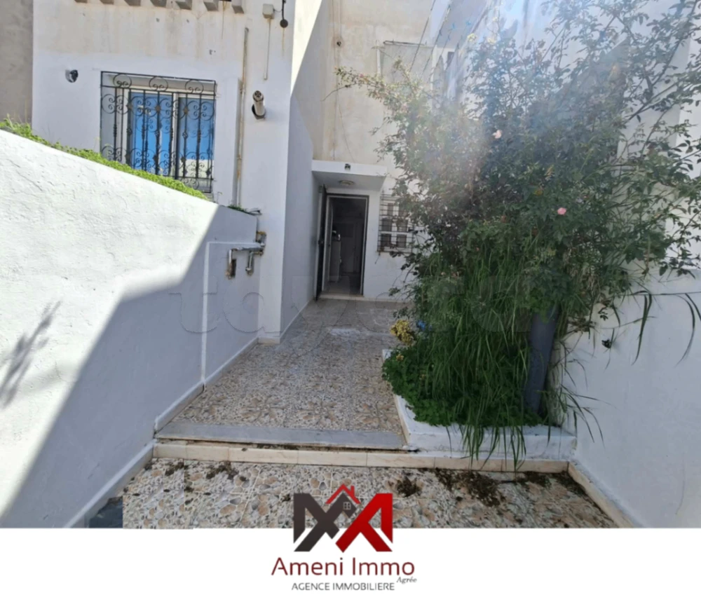 À vendre appartement s+3 avec grande terrasse à Fouchana -