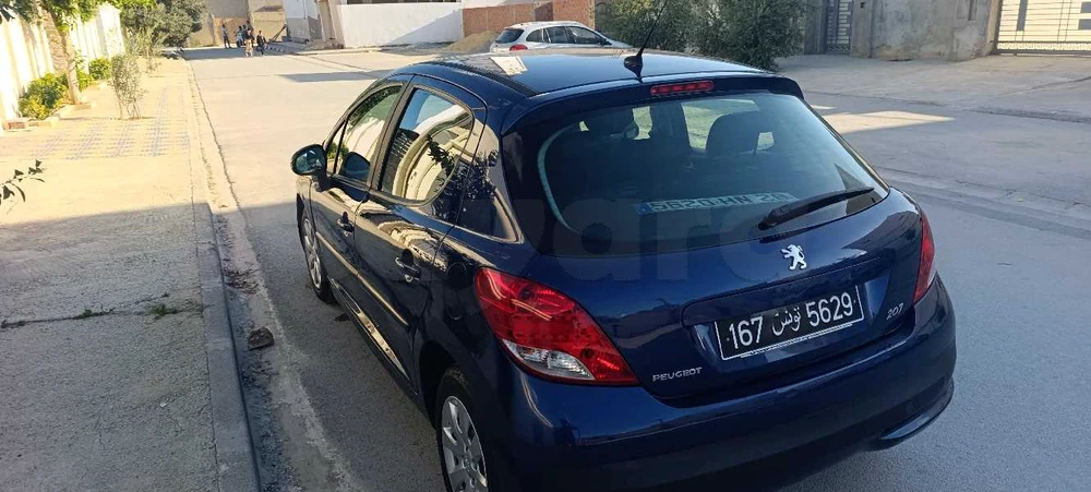 Peugeot 207